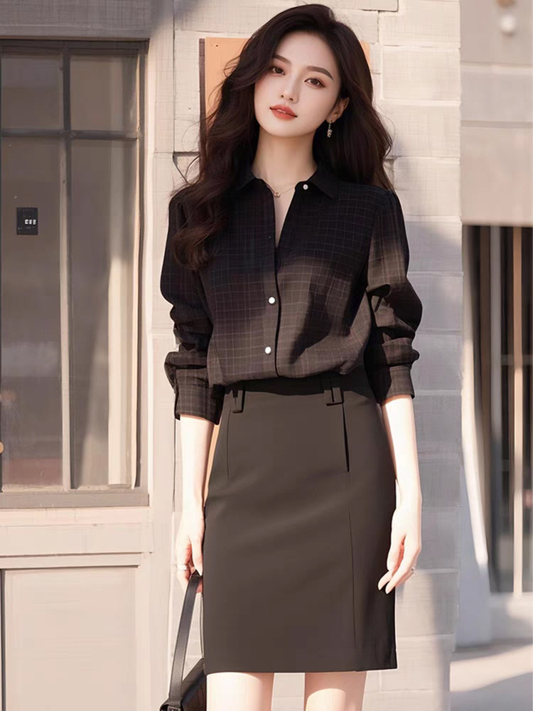 早秋穿搭一整套高级感2025新款气质女神范贵气感千金轻熟御姐套装