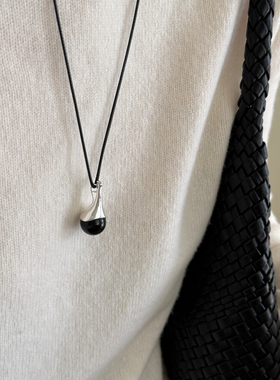 大米饰品】休闲长款小酒壶黑玛瑙吊坠项链小众高级百搭复古毛衣链