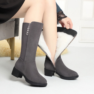 2025皮女靴加绒长靴不过膝中跟圆头显瘦牛绒高筒靴羊毛长k