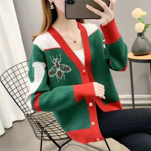 European Station 2023 Spring New Heavy Industry Jacquard V-neck Knitted Cardigan Women's Fashionable Style Color Blocking Bee Jacket