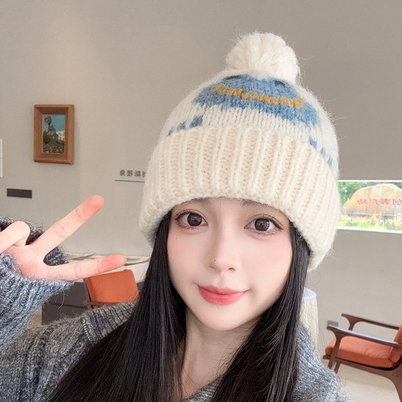 可爱笑脸青蛙毛球针织帽女秋冬季保暖毛线帽显脸小百搭护耳帽子