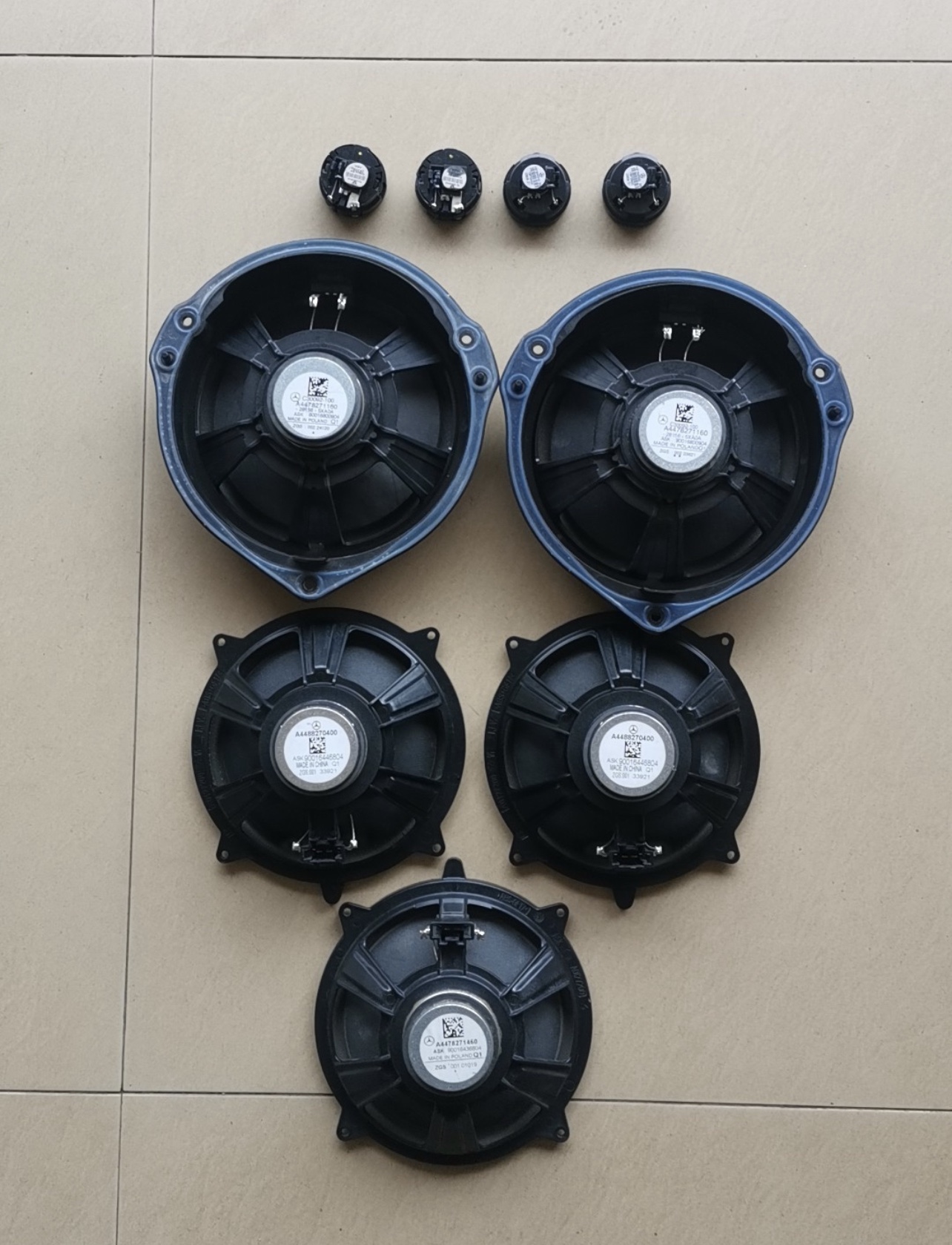 奔驰新威霆v260 全新原车ASK喇叭奔驰V260后扬声器喇叭通用可改装