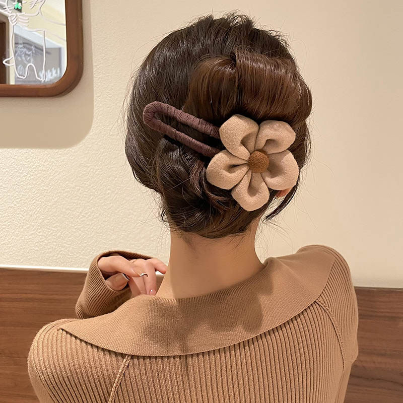 冬季毛绒花朵发夹女后脑勺头发夹子高级感一字夹鸭嘴夹鲨鱼夹头饰