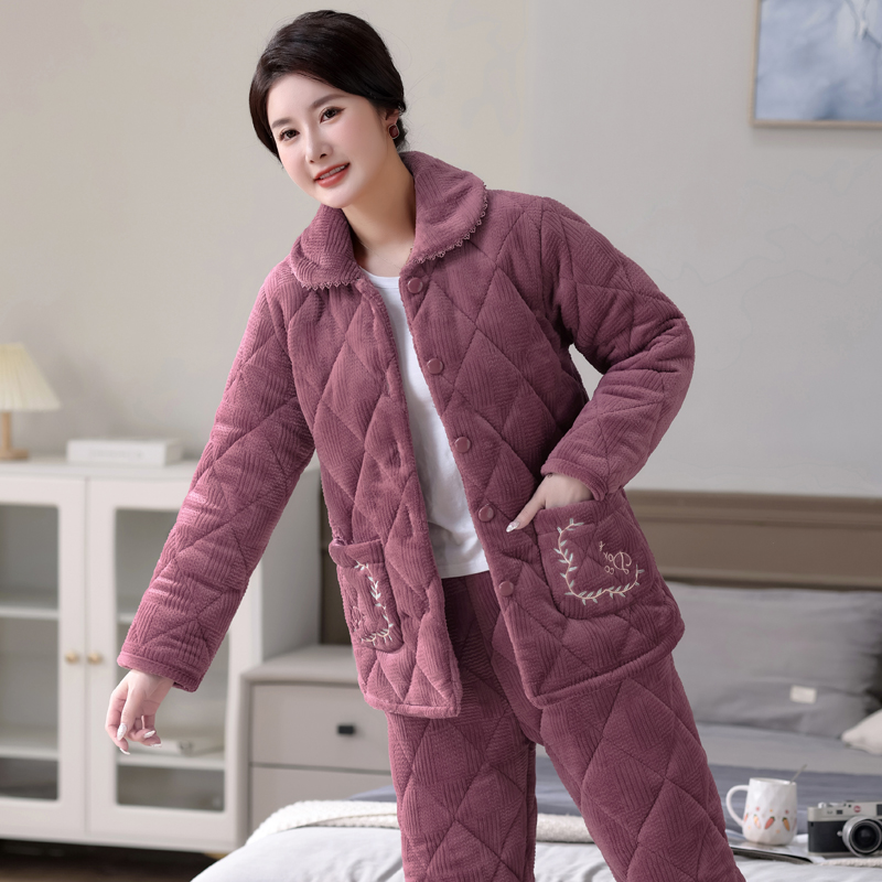睡衣女冬季中老年法兰绒保暖妈妈加厚珊瑚绒夹棉家居服套装秋冬款