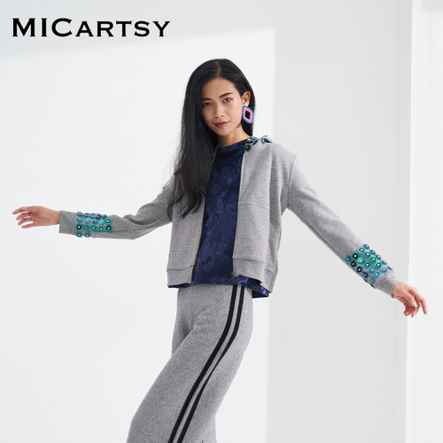 micartsy王紫珊秋季新款戴帽外套