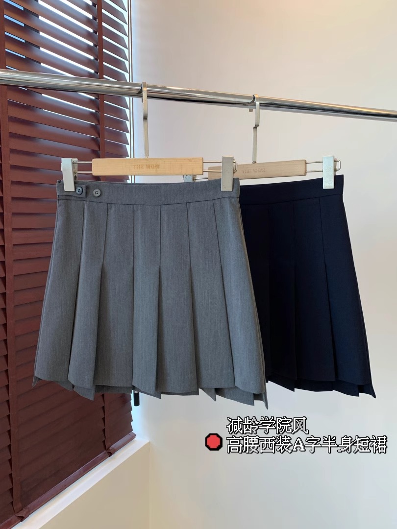 THEWOW高品质学院风 升级西装料走线前短后长有内衬A字百褶裙短裙