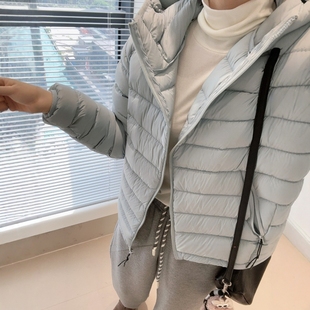 燕小麦轻软奶包90安心白鸭绒鸟家柜货外套防泼水小个子连帽羽绒服