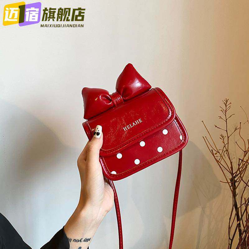 韩版儿童包可爱少女蝴蝶结小方包复古油皮圆波点亲子斜挎包口红包