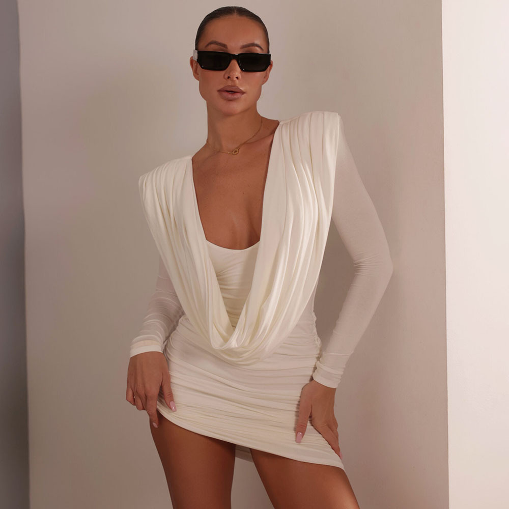 欧美秋冬超模跳舞季穿搭连衣裙