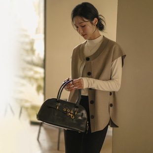 撞色扣子無(wú)袖 無(wú)謂韓式 馬甲女外穿 寬松開(kāi)衫 女裝 文藝2025年秋季 新款