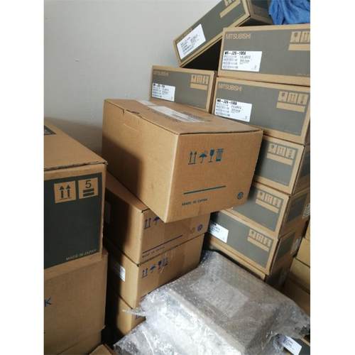 SGDM-A5BDA+SGMAH-A5BAA41安川伺服电机全新原装现货，质保一年