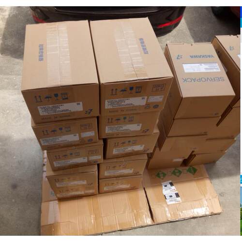 安川1.8KW伺服电机SGM7G-20AFC61+SGD7S-180A00A002驱动器 现货