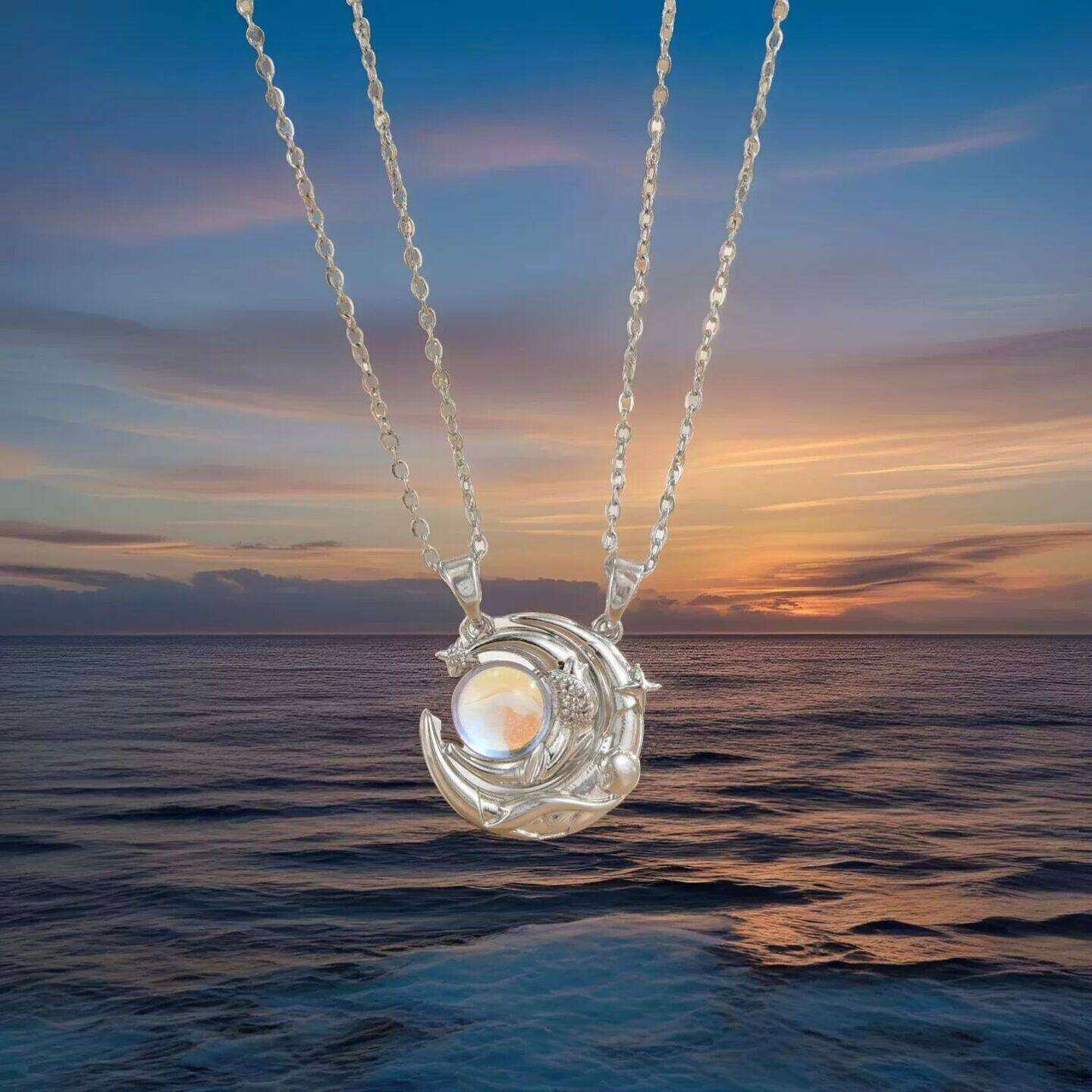 闺蜜小挂件二人磁吸情侣仙气项链太阳月亮时尚百搭高级感高颜值礼