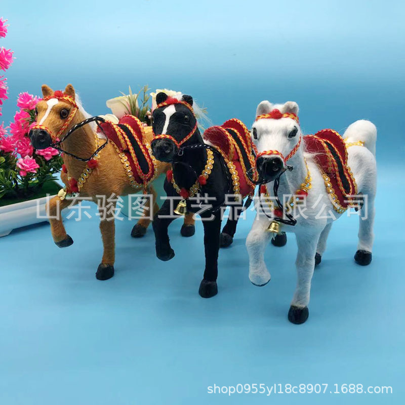 白龙马棕马皮毛摆件手工艺品手工家居客厅办公室饰品礼品模型道具