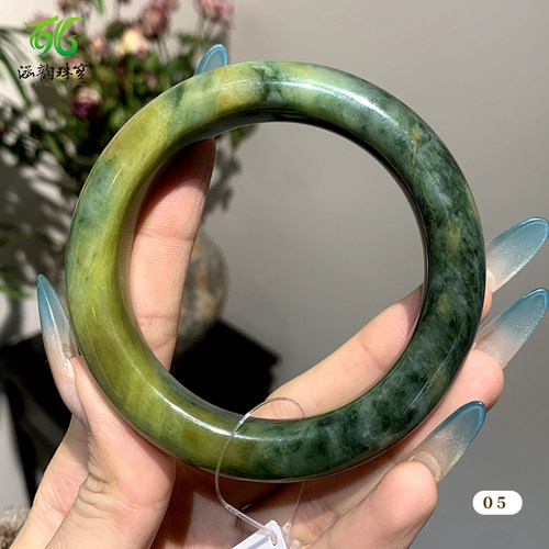 天然玉石楼兰三色手镯
