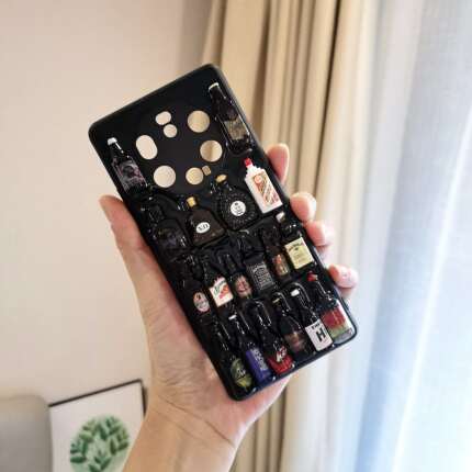 适用于华为mate60手机壳mate50rs保时捷mate40RS全包防摔立体酒瓶