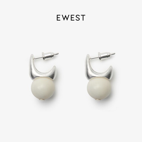 EWEST 新款象牙果耳钉女耳环高级原创轻奢设计感百搭白色小众耳饰
