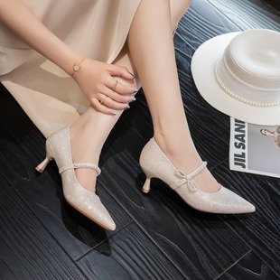 老牌子闪亮皮尖头一字带珍珠结女鞋2025秋新款310040细跟高跟单鞋