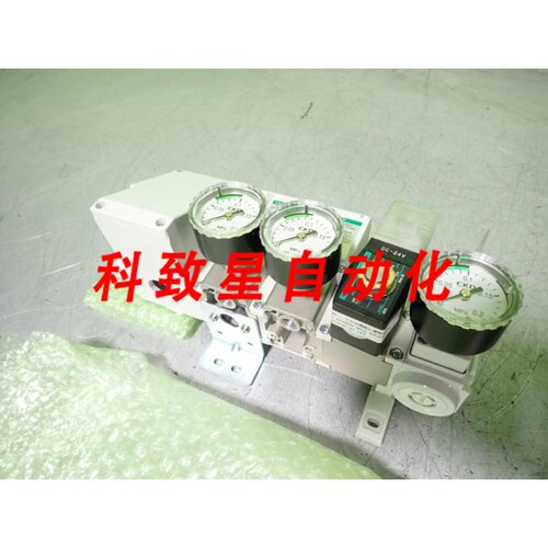 工业配件UGPS2-05-15PG-TL-GW2H间隙传感器