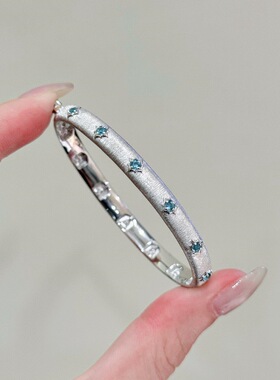 法式轻奢中古宫廷风精工拉丝双面无相佛手环镶钻高级感叠戴手饰品