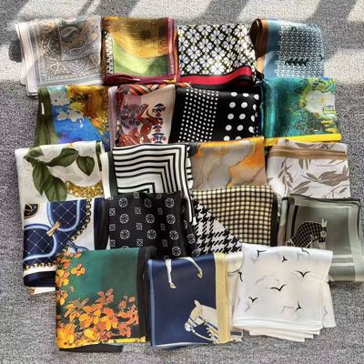 微瑕特卖！丝巾小方巾女春夏桑蚕丝舒适细腻真丝围巾薄款防晒装饰