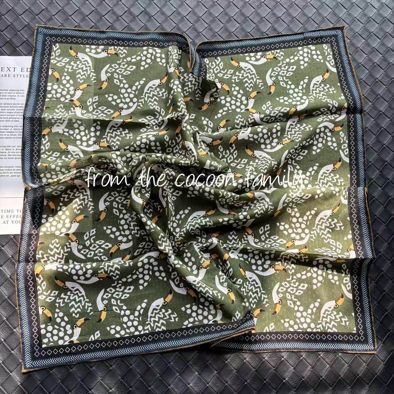 大嘴鸟绿色舒服丝棉亲肤柔软透气品质手工边围巾女春秋