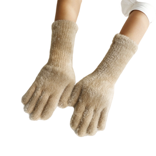 白色毛绒手套女冬天保暖露指纯色毛茸茸针织学生骑行电动车可触屏