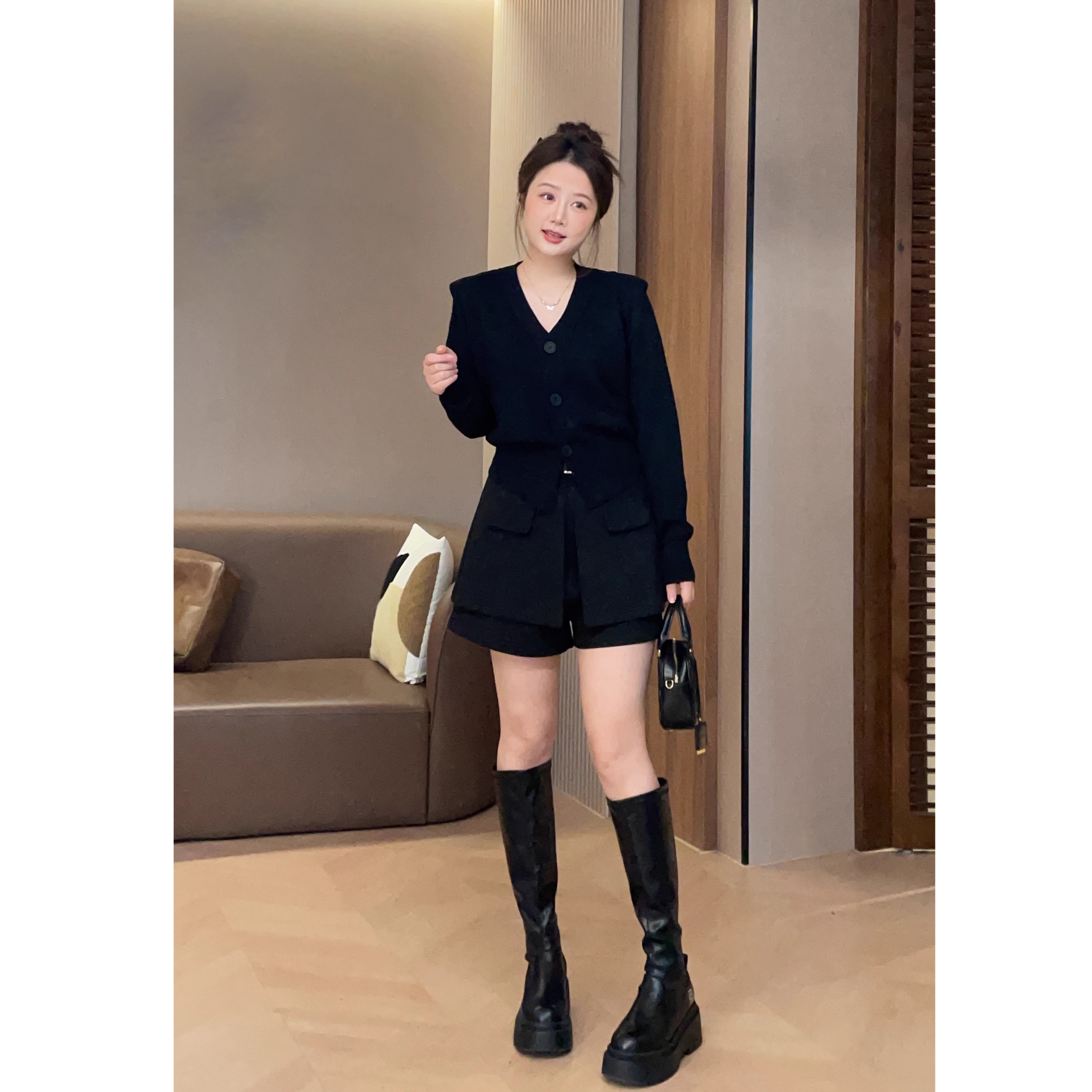 大萌萌微胖定制 25年秋冬小众干练V领垫肩针织衫百搭裙裤显瘦套装