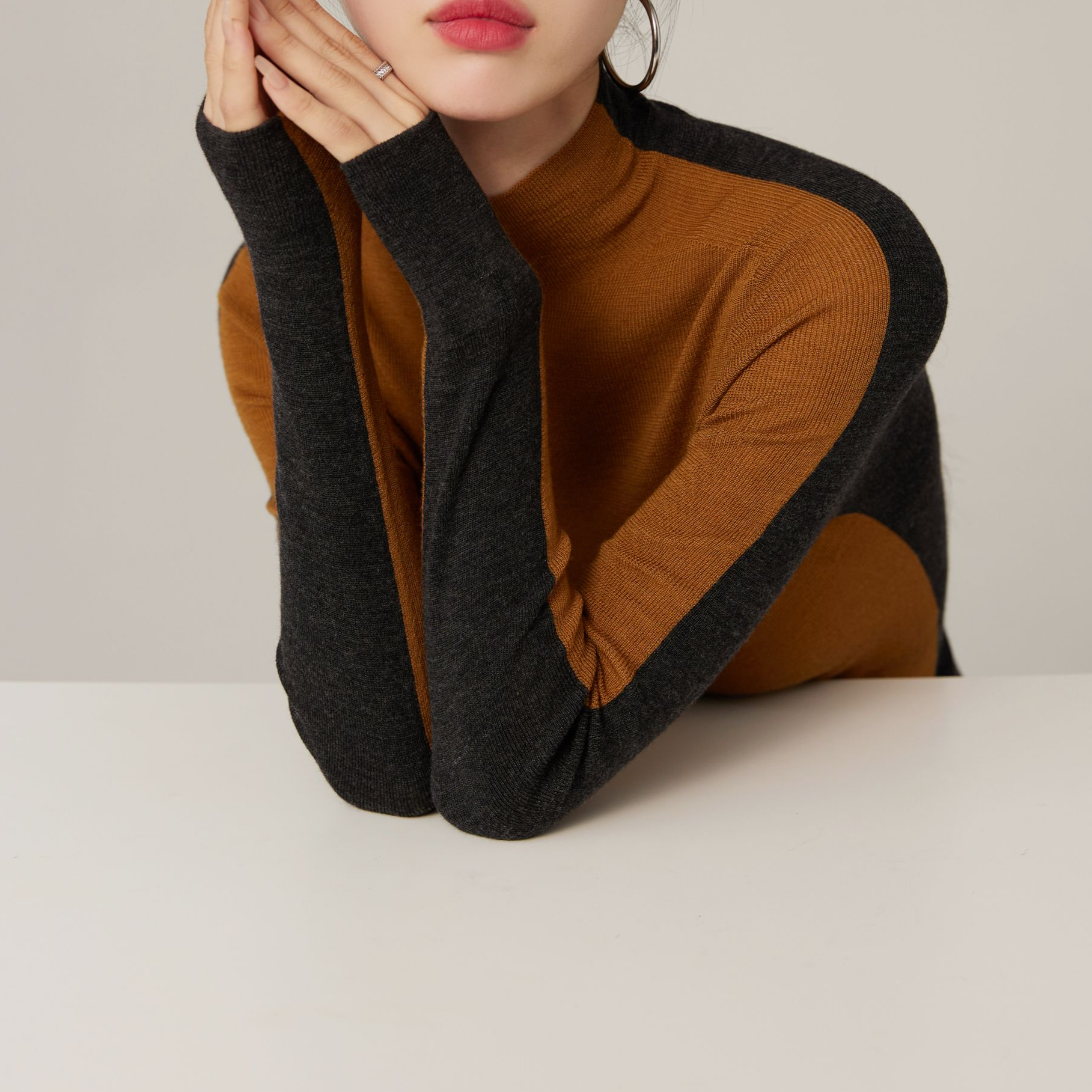 【小李专享】AB前后两穿设计款修身百搭羊毛针织衫上衣226210