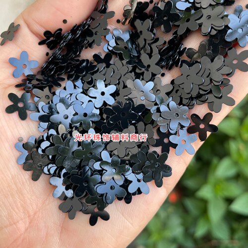 光环黑色六瓣梅花亮片diy
