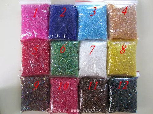 DIY串珠材料2mm珠管玻璃珠彩色角珠幻彩管珠服装辅料手工饰品配件