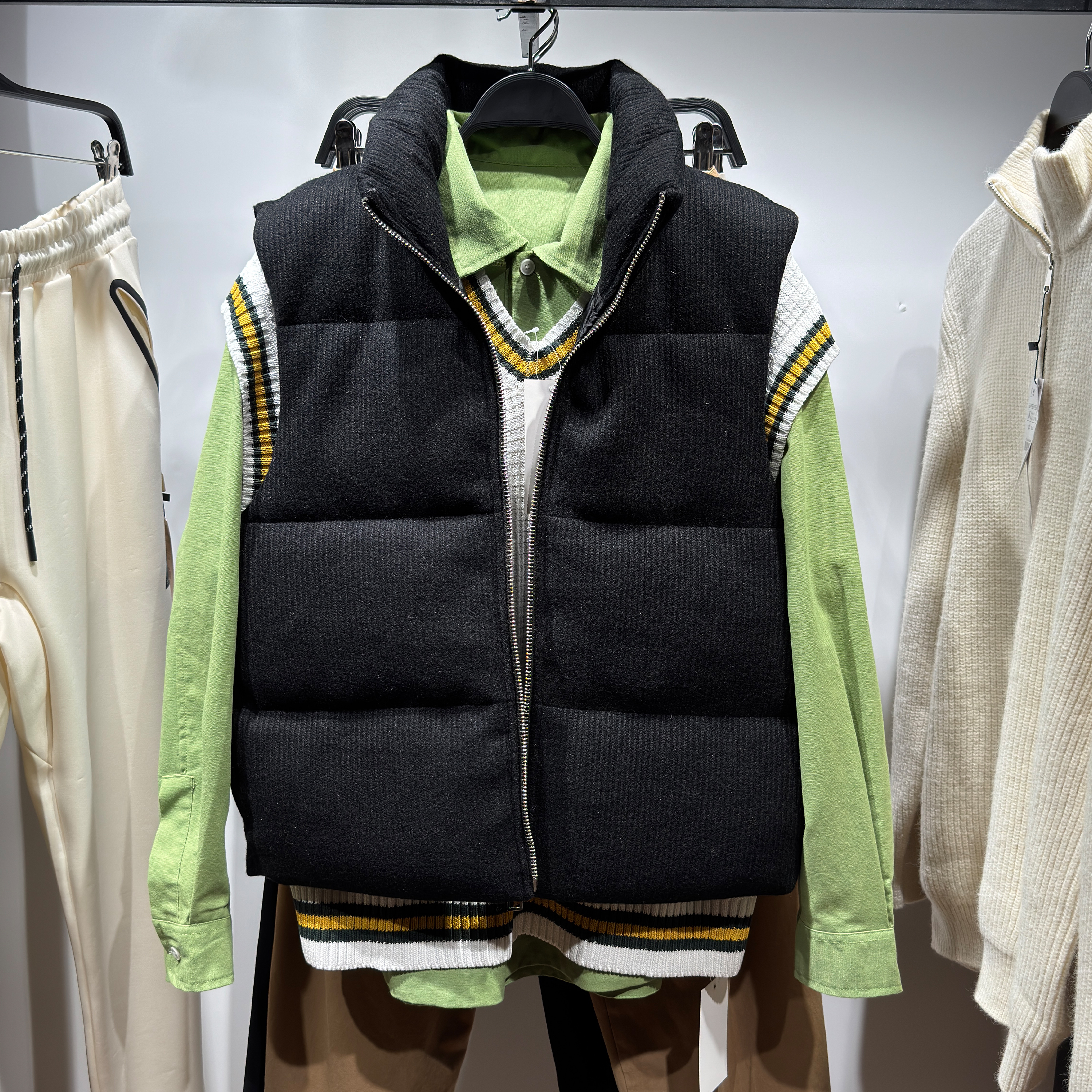 立领无袖针织纹理棉服马甲背心