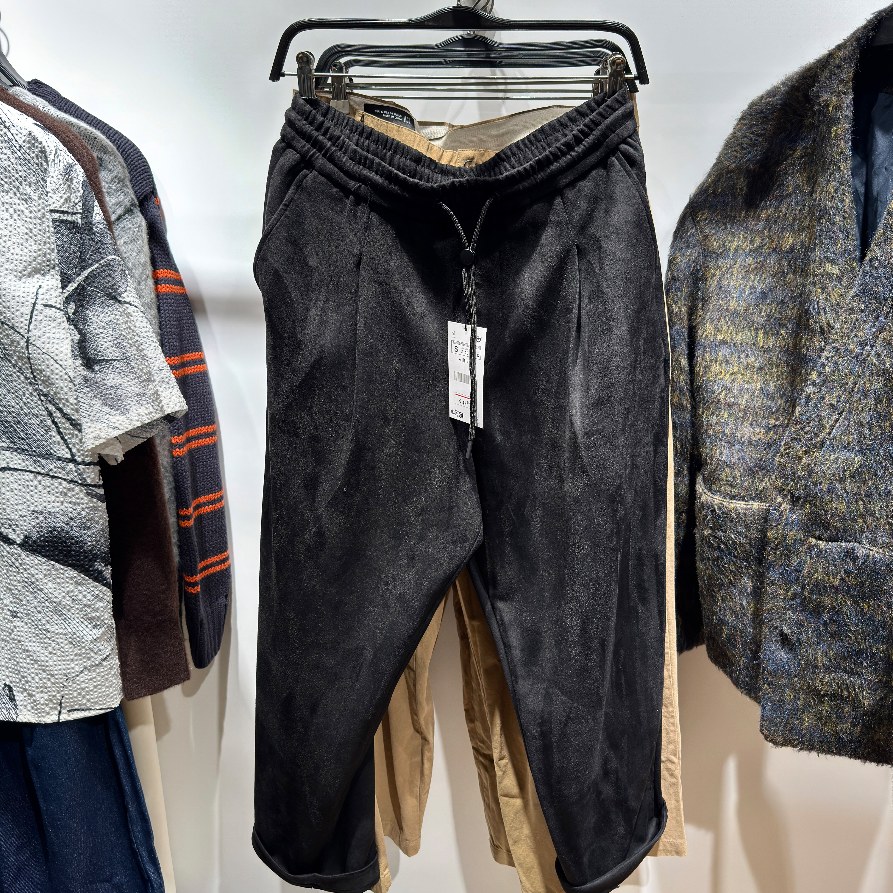 柜329！25秋季新品男装 反绒皮效果宽松阔腿系带褶裤 3046385 800