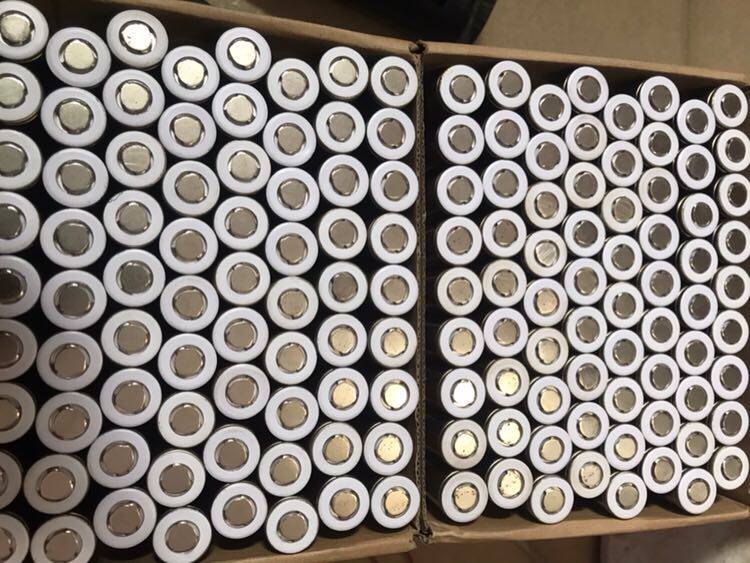 全新拆机21700动力锂电池3锂3.7伏电动工具 电动车手电逆变器图片