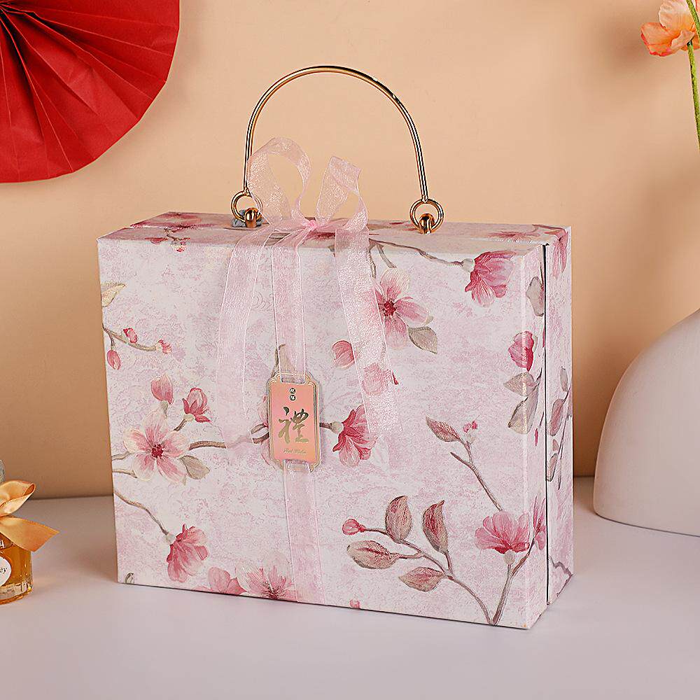 手提伴手礼品盒高级感喜糖盒轻奢结婚订婚伴郎伴娘回礼空盒免折