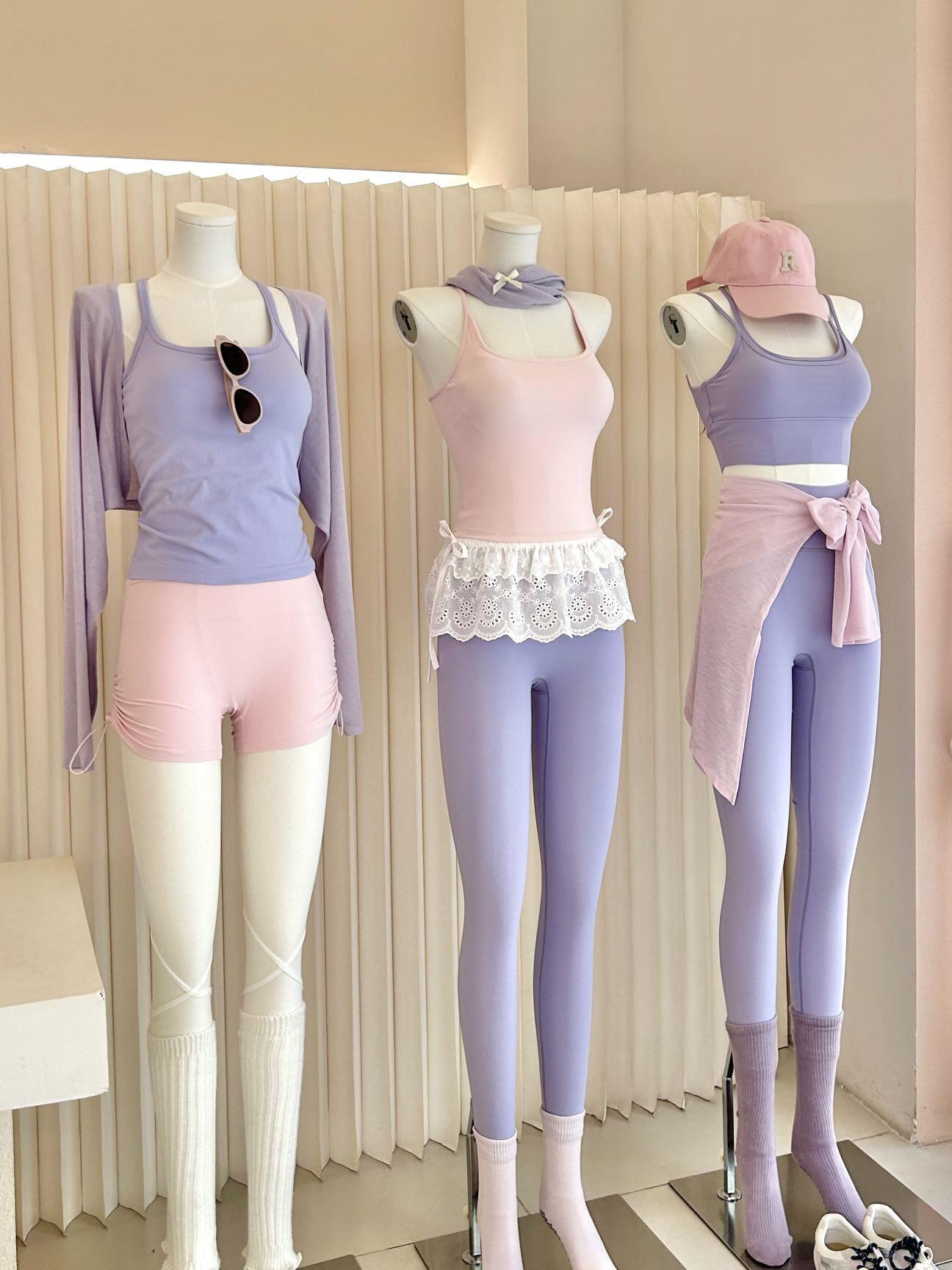 瑜伽服短裤套装女无袖透气罩衫修身显瘦专业运动健身跑步服三件套