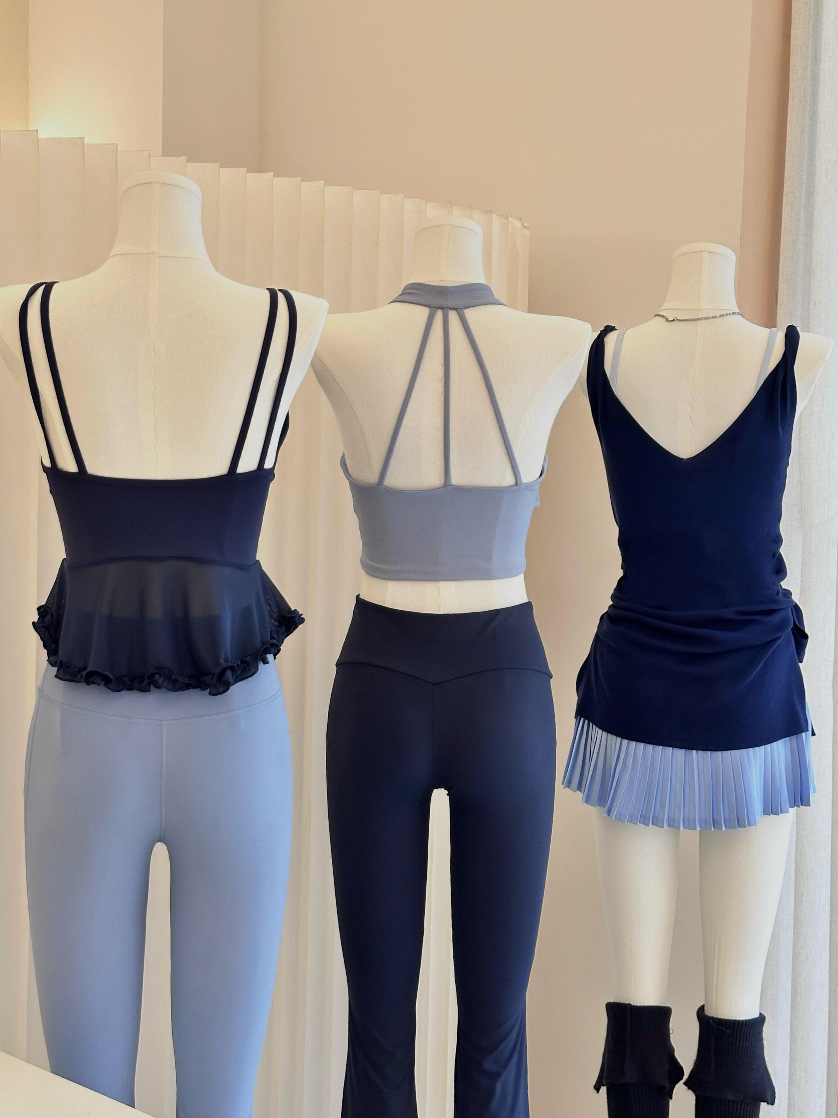 瑜伽服套装多巴胺女外穿普拉提提臀微喇运动弹力显瘦跑步紧身速干