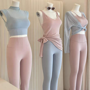 带胸垫瑜伽服套装女美背显瘦运动背心两件套外穿跑步普拉提健身衣