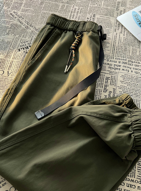机能风军绿色高级感工装休闲裤男2025新款小众设计感gorpcore裤子