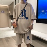 卡其色