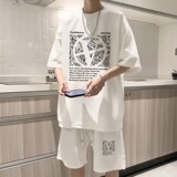 白色