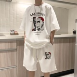 白色