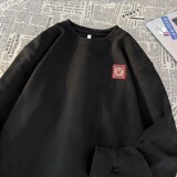 黑色