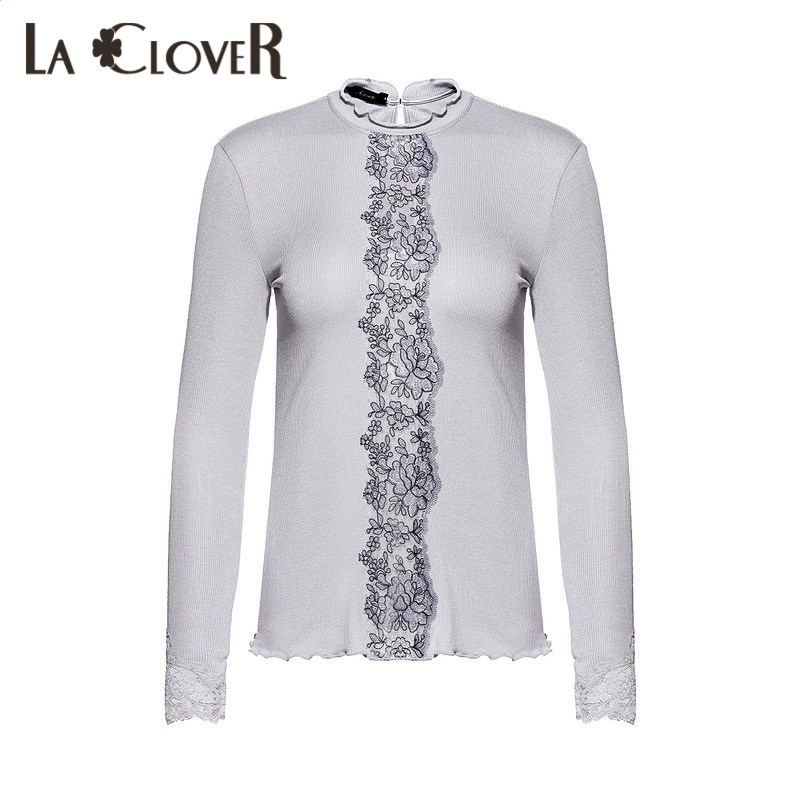 LACLOVER 랑카방 모달 터틀넥 탑과 내부에 지적인 레이스로 착용한 비즈니스룩 LC72RC2