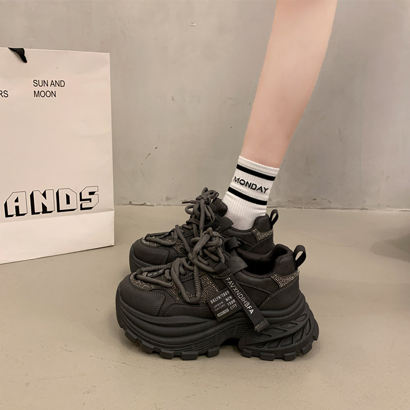 2026春季新款水钻绑带老爹鞋女款松糕底小个子增高百搭休闲运动鞋