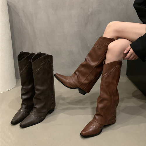 【好物推荐】官方认证铆钉长筒靴