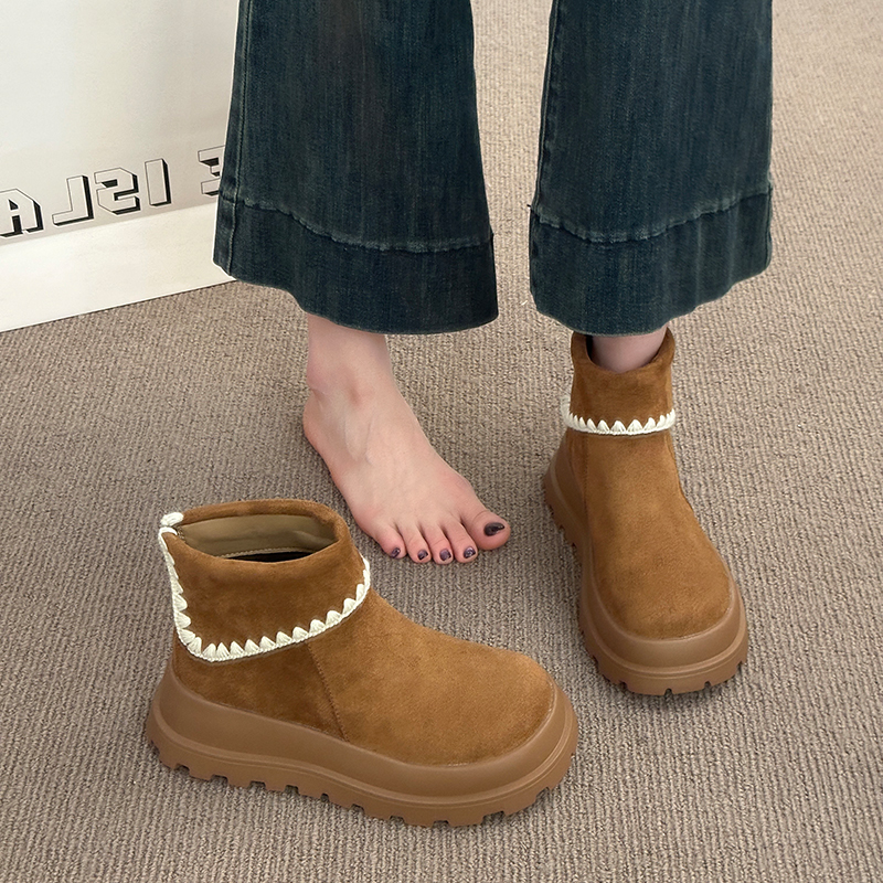 复古棕色英伦风厚底马丁靴女2025