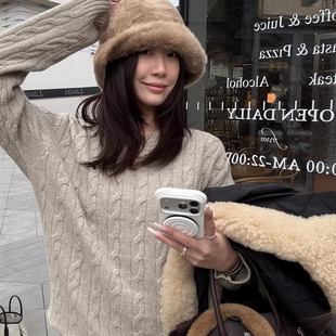 SHINE 不可机洗 复古小马刺绣 绞花编结 山羊绒圆领套头针织毛衣