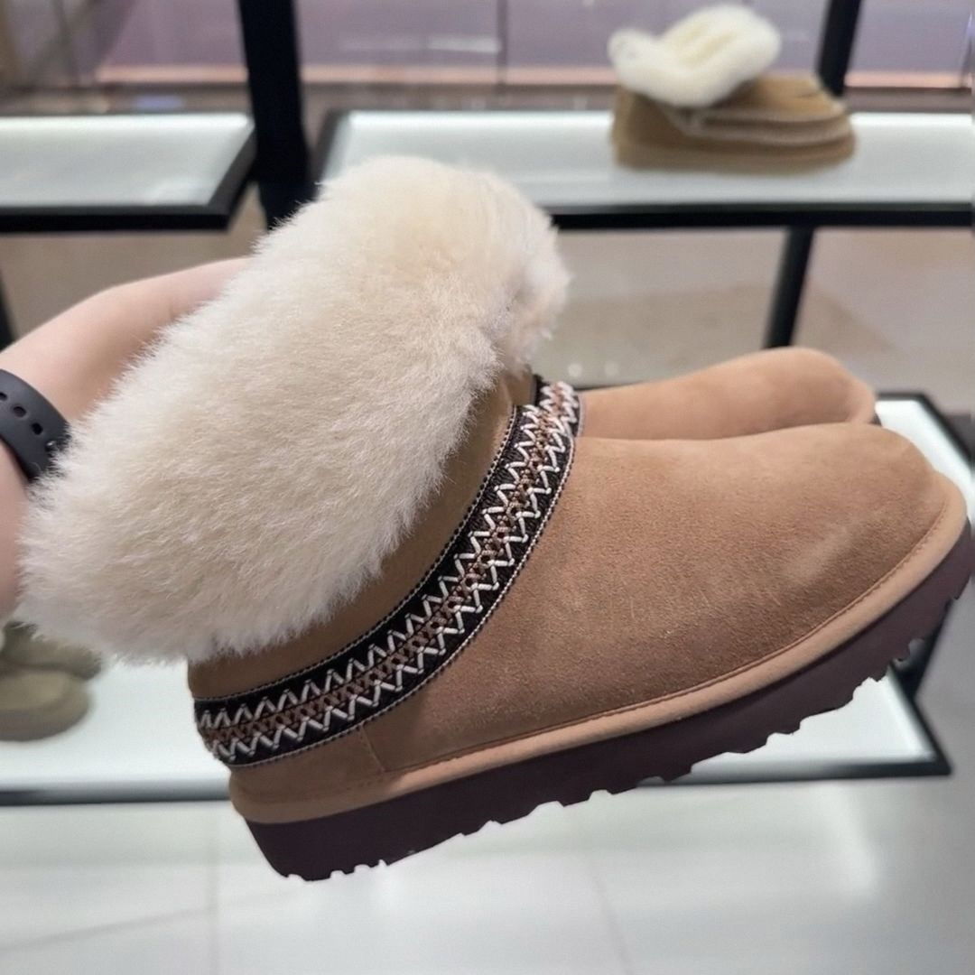 OOTD KMIT 秋冬新品 限时折扣 全新现货澳洲女鞋雪地靴羊皮毛一体