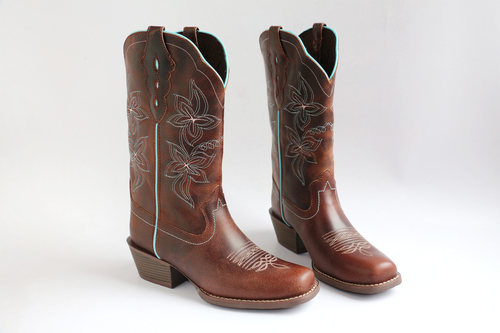 新款西部牛仔靴牛皮绣花民族风